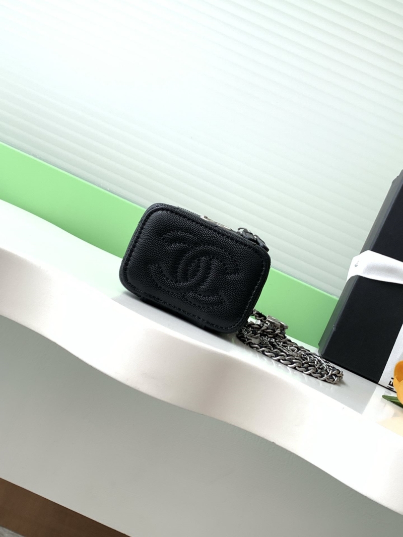 Ch**el cosmetic bags